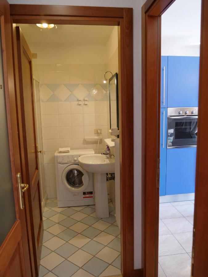 Lounge Del Duca, Centralissimo Bicamere Su Due Livelli - Posto Auto A Richesta Grado Exterior foto