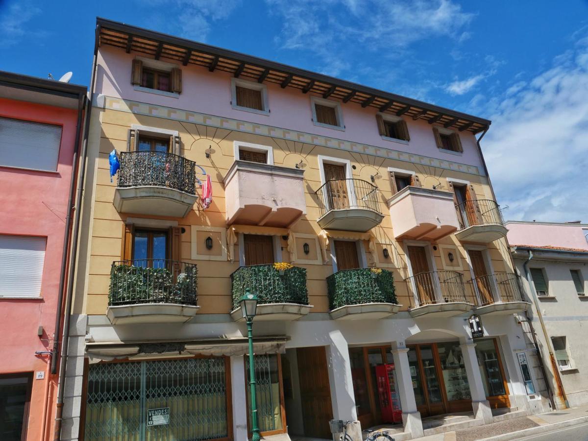 Lounge Del Duca, Centralissimo Bicamere Su Due Livelli - Posto Auto A Richesta Grado Exterior foto
